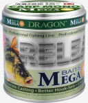 Mega Baits CARP MONO  Kamuflażowa żyłka przeznaczona do połowu karpi. Indywidualnie opracowany kolor, stanowiący mieszankę kilku odcieni zieleni, brązów i koloru czarnego. Podstawowe cechy tej żyłki to: podwyższona odporność na uszkodzenia mechaniczne, zmniejszona w stosunku do standardu rozciągliwość oraz ograniczona do minimum pamięć kształtu. Dzięki zabezpieczeniu powierzchni przed działaniem czynników zewnętrznych (zanieczyszczenia wody, promienie słoneczne) MEGA BAITS Carp Mono przez kilka miesięcy intensywnego użytkowania potrafi zachować do 95% bazowej wytrzymałości liniowej i na węźle.